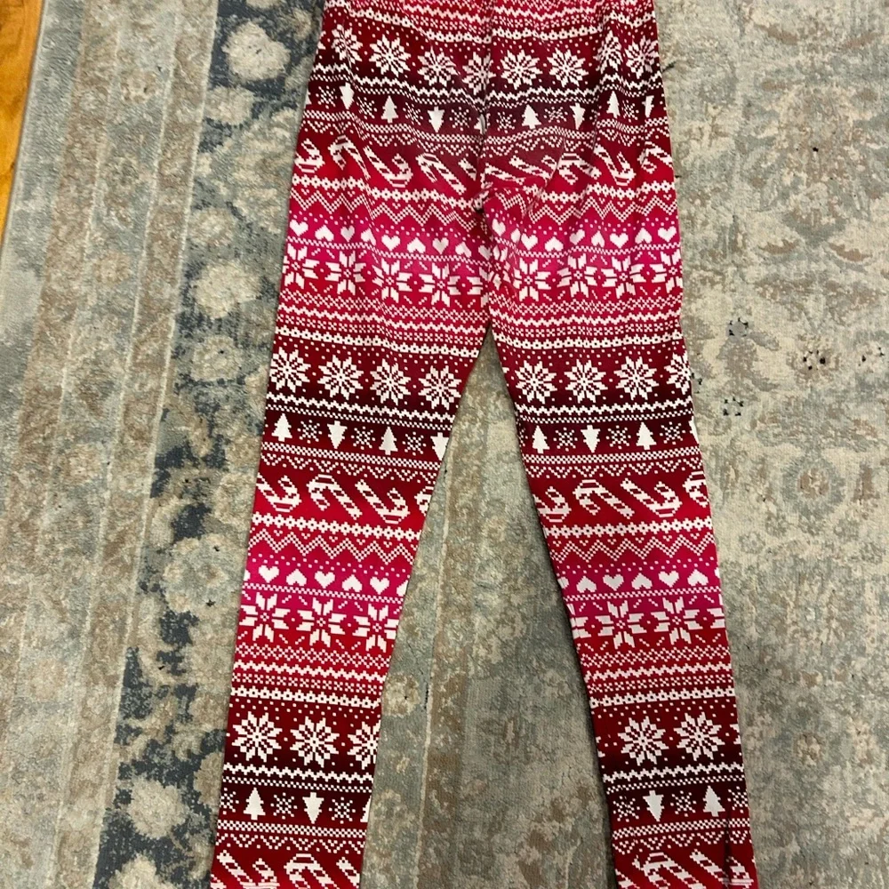 Childrens Place xl leggings girls christmas white red PERFECT CONDITION